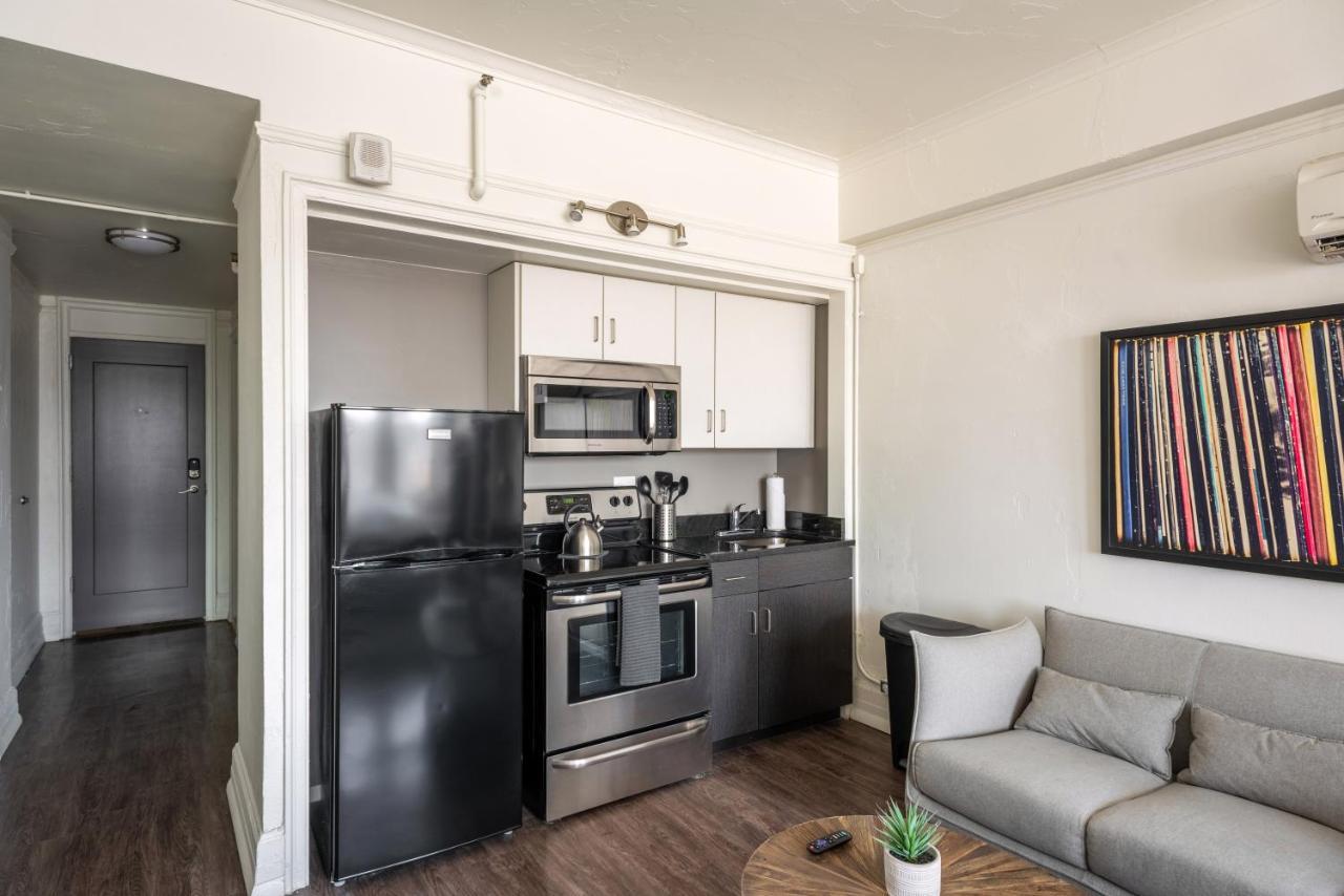 Mint House Detroit - Grand Circus Park Aparthotel Екстериор снимка